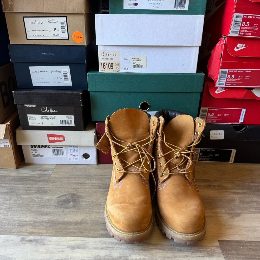 Timberland 6” Boot. Size 7.5 $90